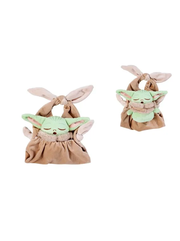 Simba Toys plush Star Wars Grogu Cradle Comforter