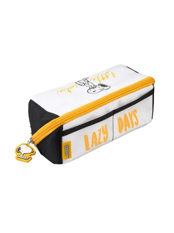 Snoopy - Double compartment pencil case from the Lazy Days collection