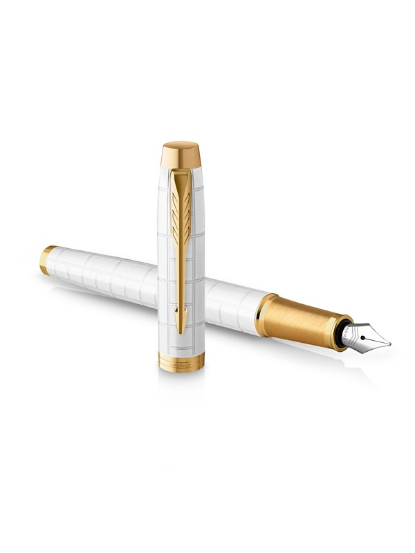 Parker IM Fountain Pen | Premium Pearl Lacquer with Gold Trim | Fine Point with Blue Ink Cartridge | Gift Box