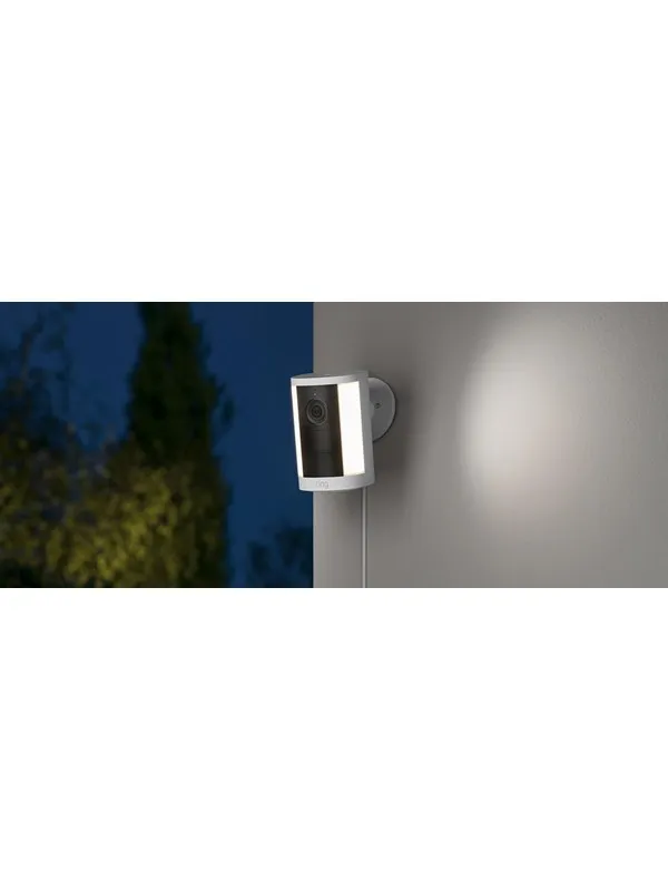 Ring Spotlight Cam Plug-in - Retinal 2K - White