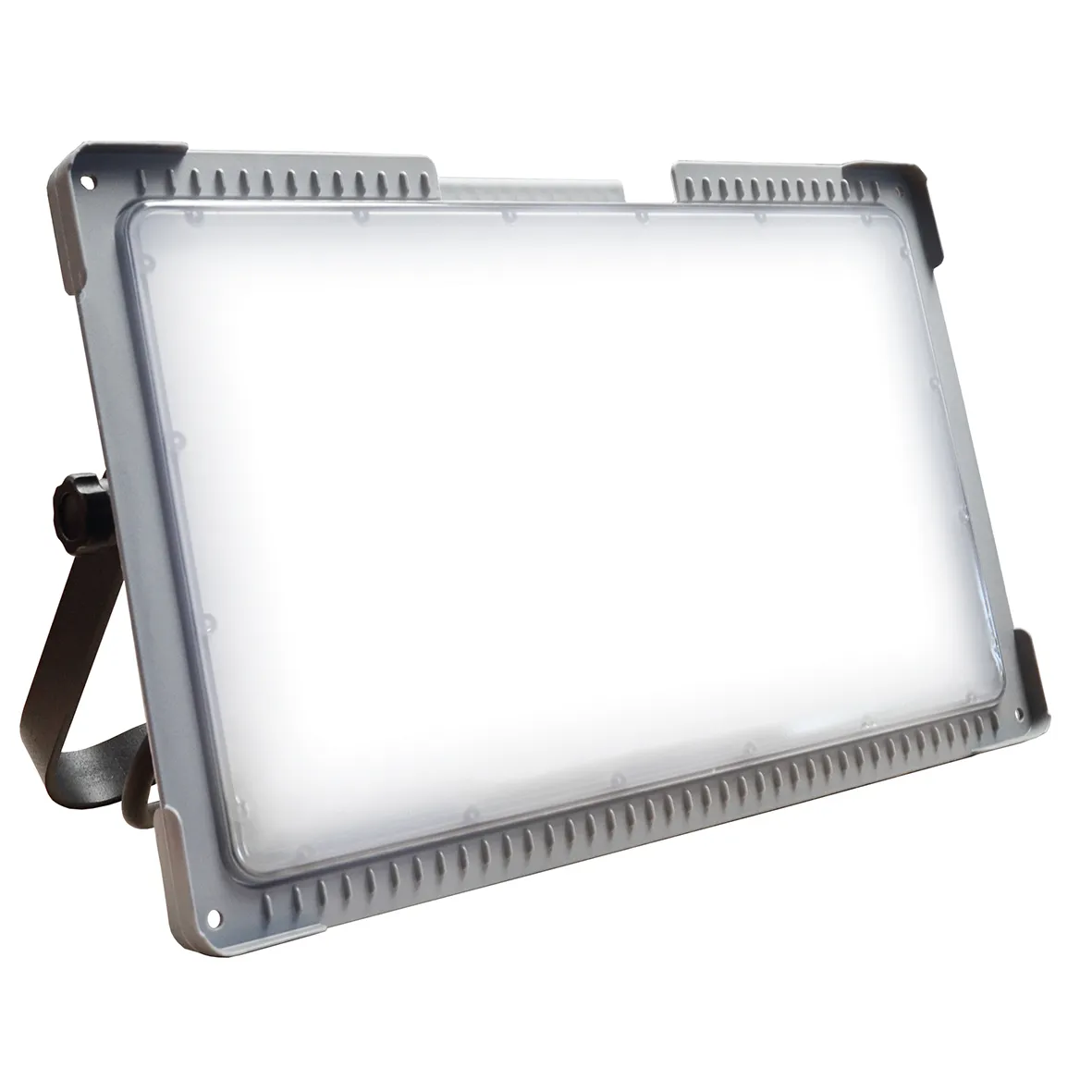 LENA Magnum Future LED 105W Schuko stik og 2 udtag
