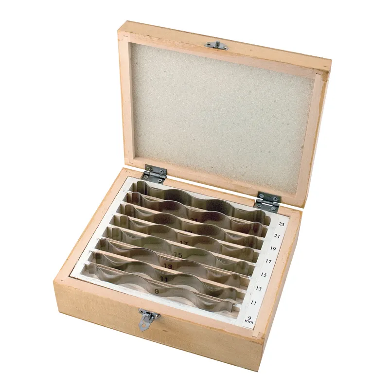 Bølgede parallellklosser 25-39 mm x 110 mm med 2 mm steg (8 par)