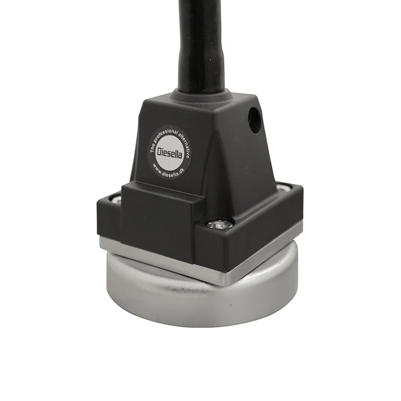 WRKPRO Magnetfeste Ø80 mm til LED maskinlys med 47x47 mm monteringshuller