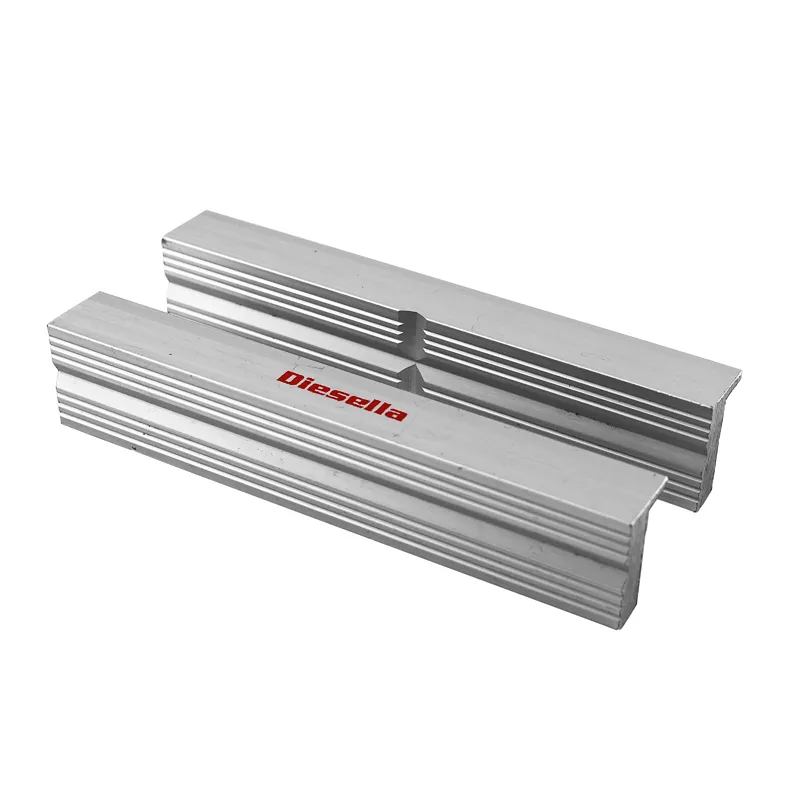 Alu. beskyttelsesbrett 160 mm riflet med neodymmagneter