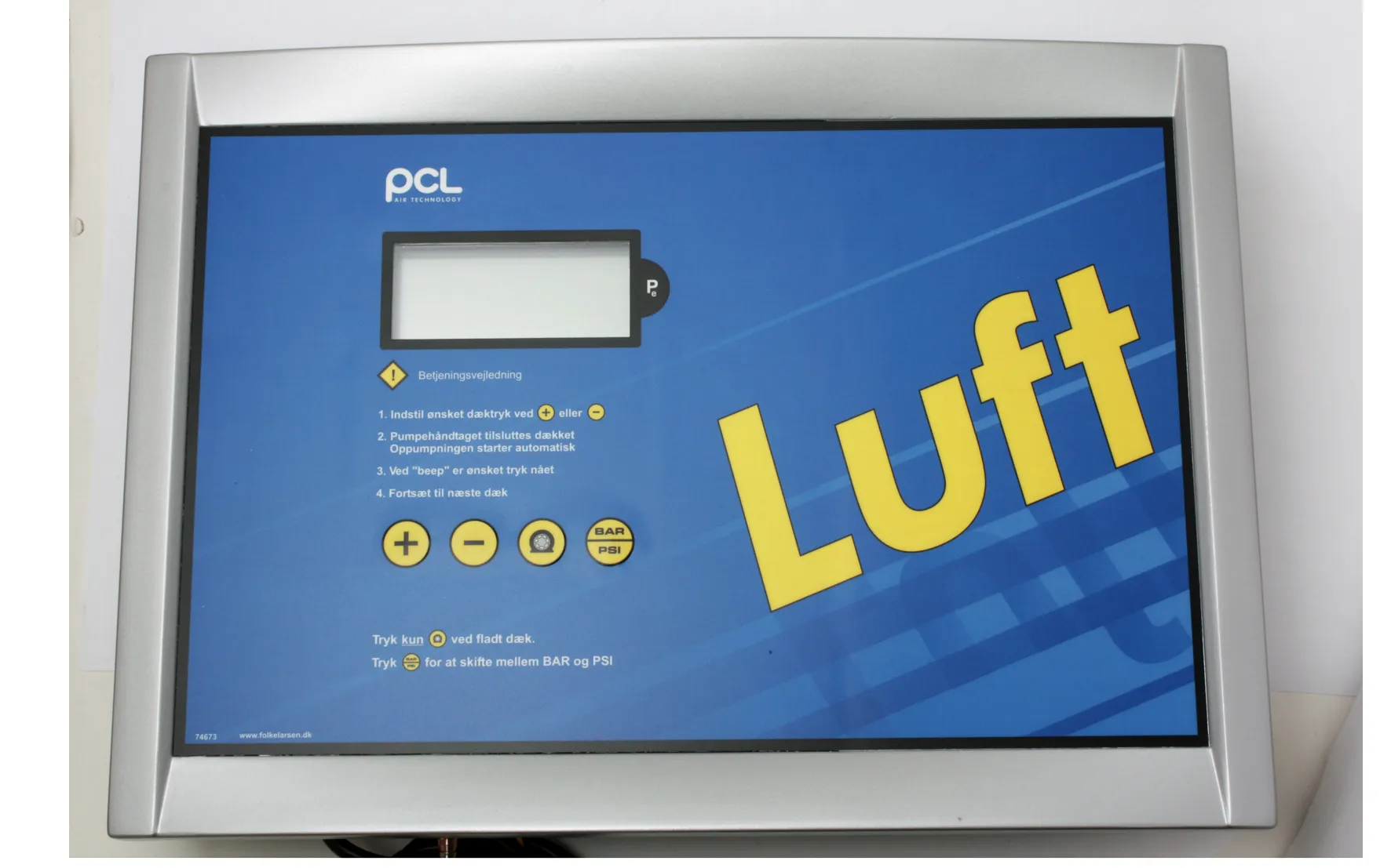 PCL D10 digital dekkfyller