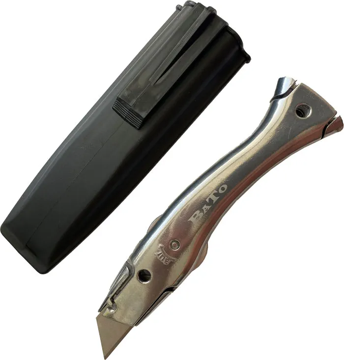 BATO Hobbykniv "Shark" fast blad type 1992 med belteholder