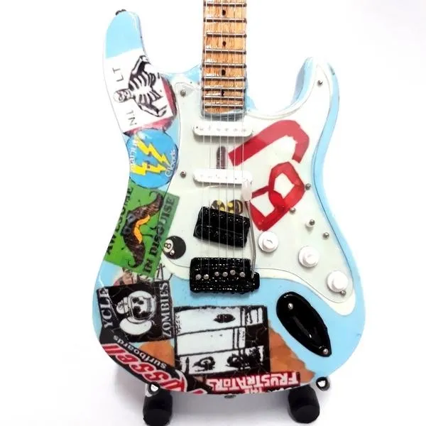 Mini guitar: Green Day - Billie Joe Armstrong - Fender Stratocaster