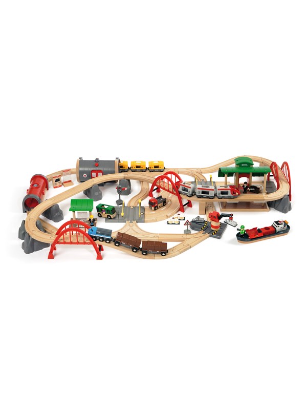 Brio Deluxe Railway Set