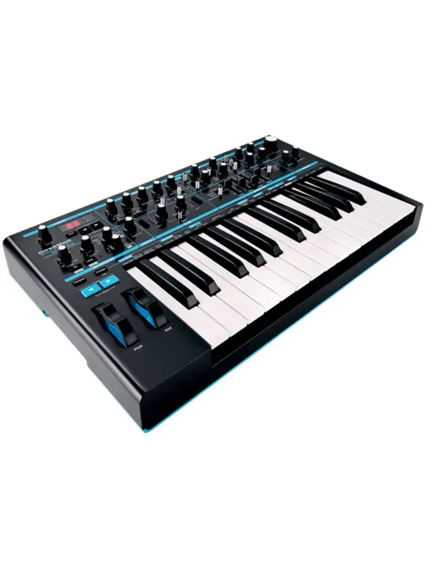 Novation BASS STATION II - 25-keys bass synth