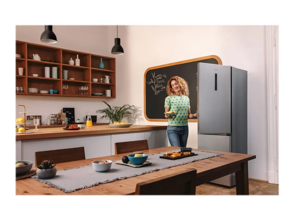 Gorenje NRK6202AXL4 - Kjøleskap/fryser - bunnfryser - bredde: 60 cm - dybde: 59.2 cm - høyde: 200 cm - 331 liter - Klasse E - structured gray metallic