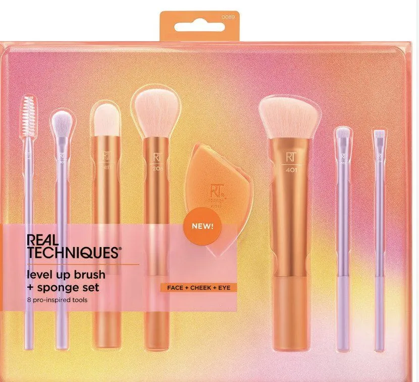 Real Techniques Level Up Brush and Sponge Kit