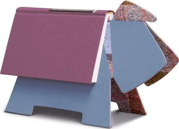 IF Bo! Doggy Book Rest - et bokstativ