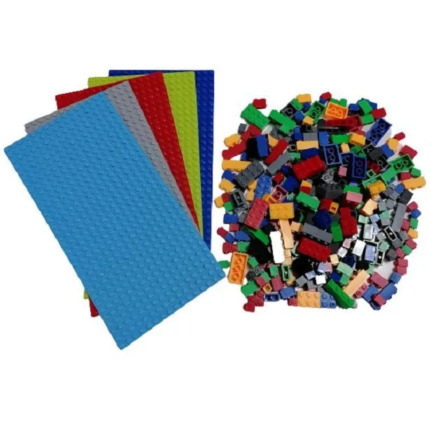 1 Baseplate og 320+ Byggeklosser Kompatible med de fleste kjente merker