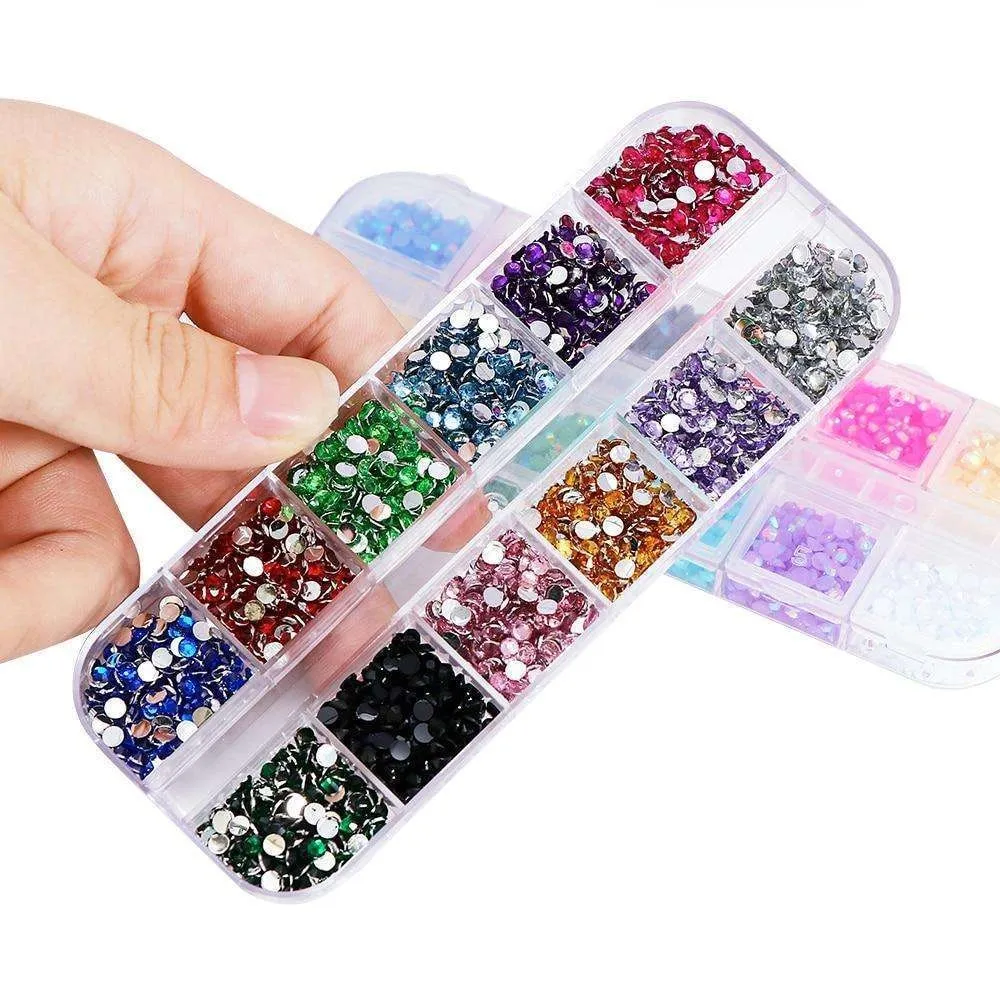 12 stk Rhinestone In box - 2mm - Negledekorasjoner