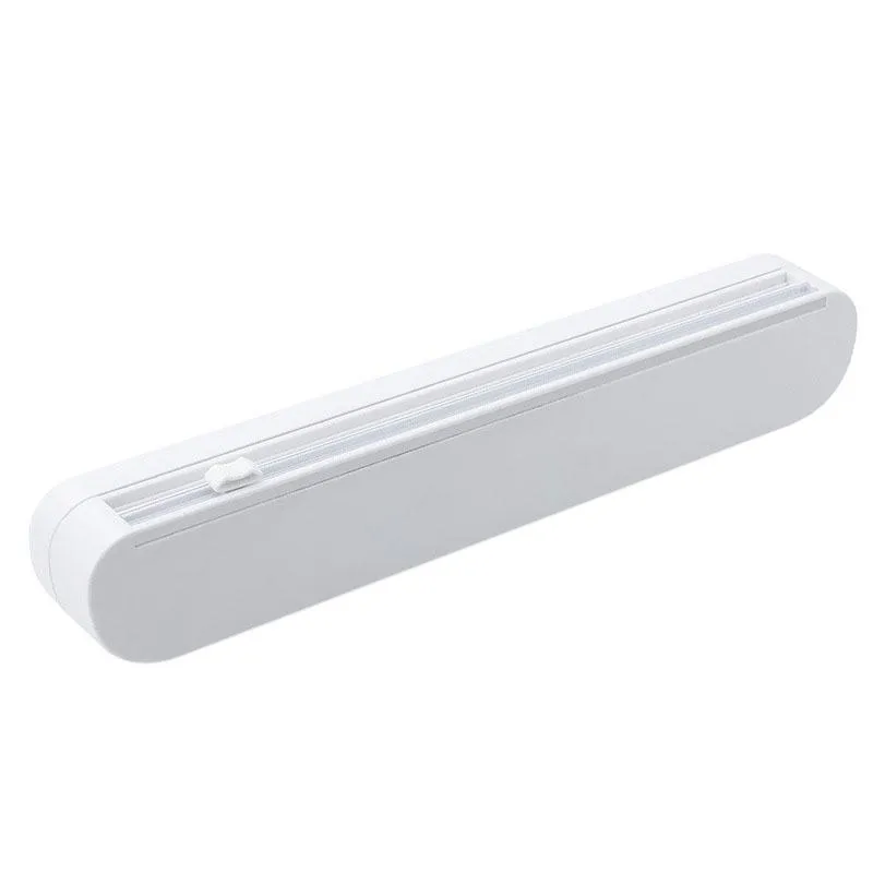 Dispenser og kutter for plastfolie