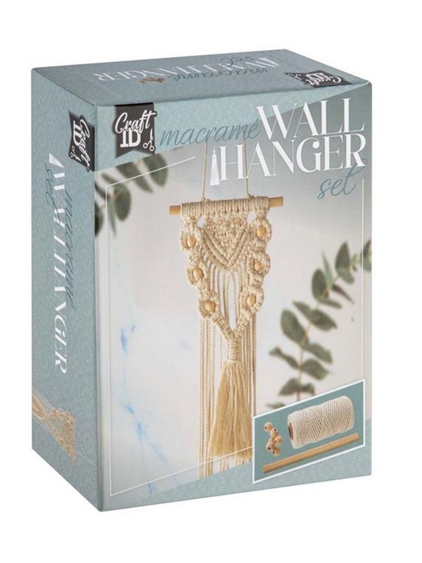 Creative Craft Group Macrame set. Wallhanger