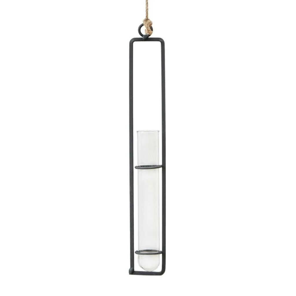 Hengende glassvase med stålramme