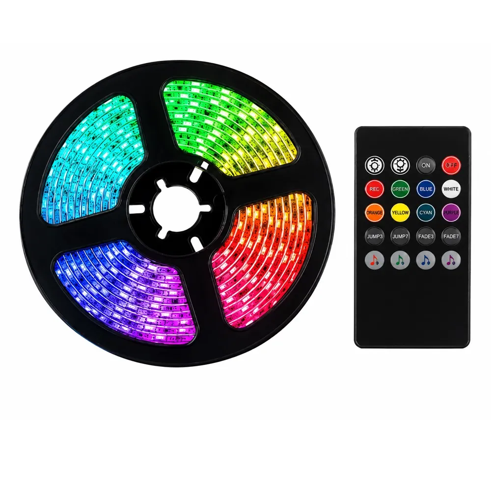 LED STRIP 5m. - en lyskjede med fjernkontroll og musikksensor (kan blinke etter din musikk og tale)