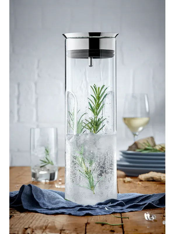 WMF Motion water decanter 1.25 l. stainless steel top