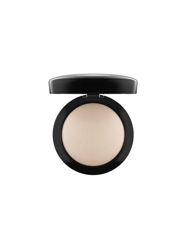 MAC Mineralize Skinfinish Light