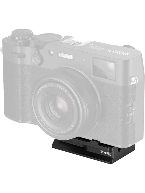 SmallRig 5425 Arca-Swiss Mount Plate for AirTag for FUJIFILM