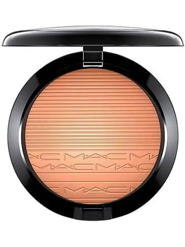 MAC Extra Dimension Skinfinish Glow with it