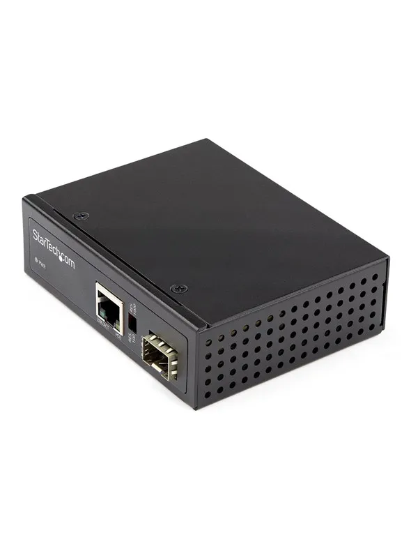 StarTech.com PoE+ Industrial Fiber to Ethernet Media Converter 60W
