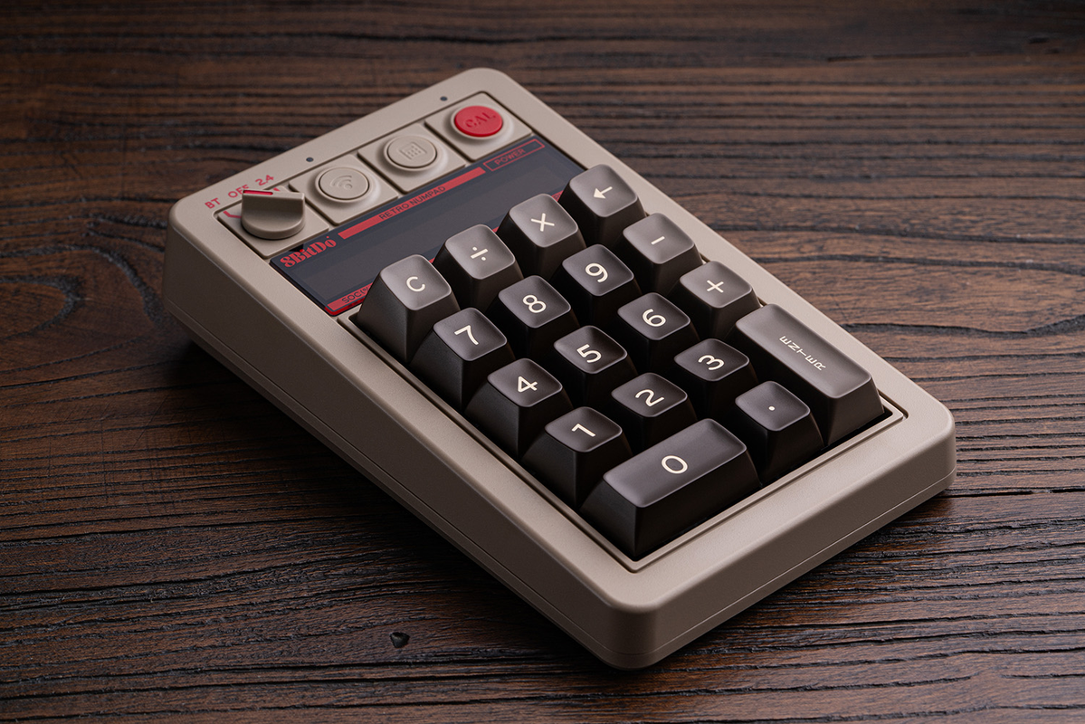 8BitDo Retro 18 Mechanical Numpad (C64 Edition) - Numpad