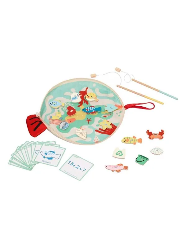 Classic World Wooden Magnetic Fishing Game