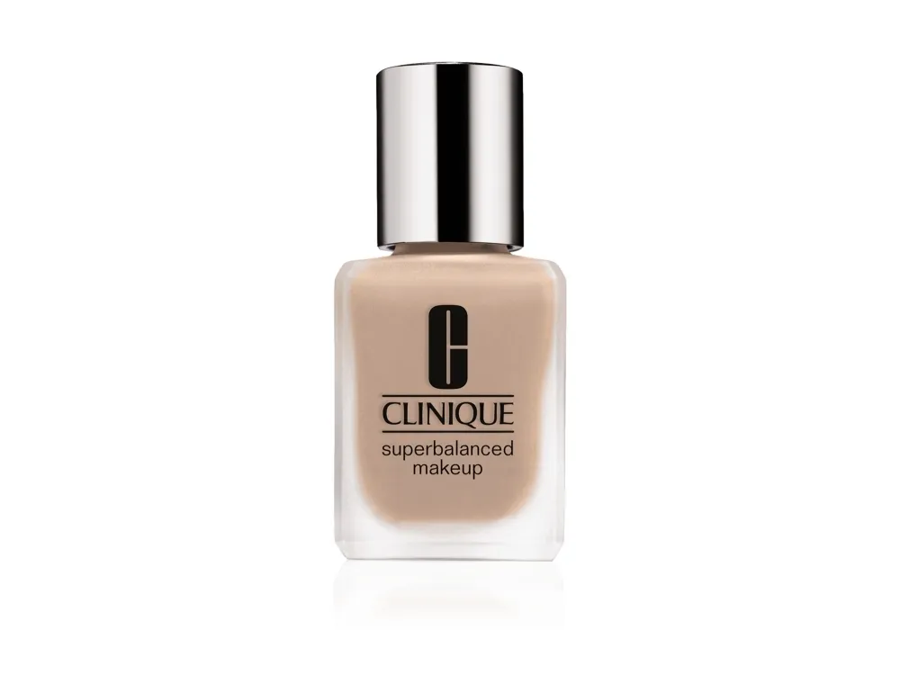 Clinique Superbalanced Makeup