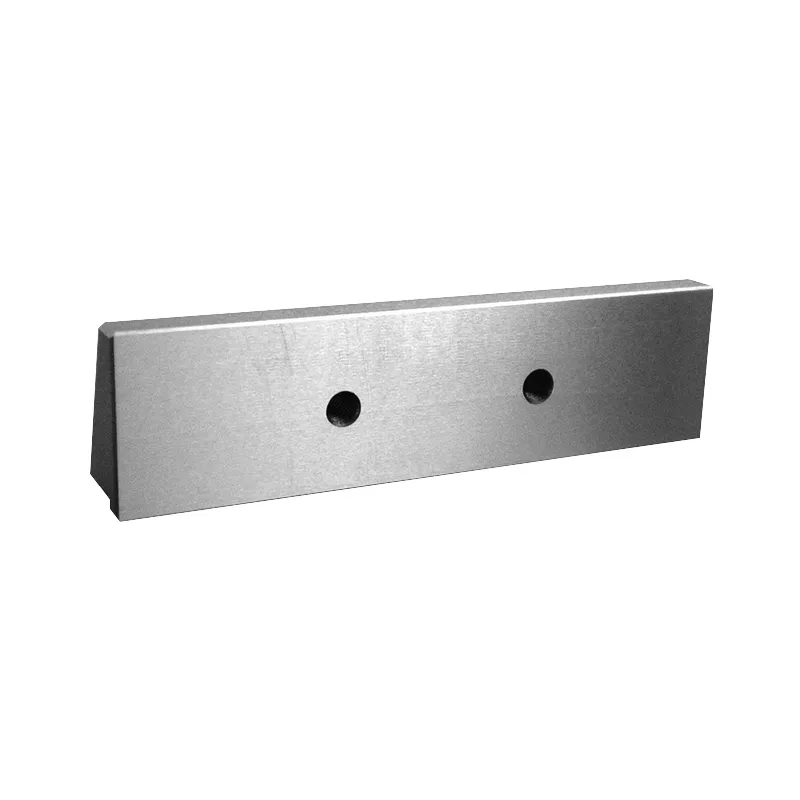 Slette bakker 100 mm med 2xM6 gjengehull for GT skrustikke (serie 1)