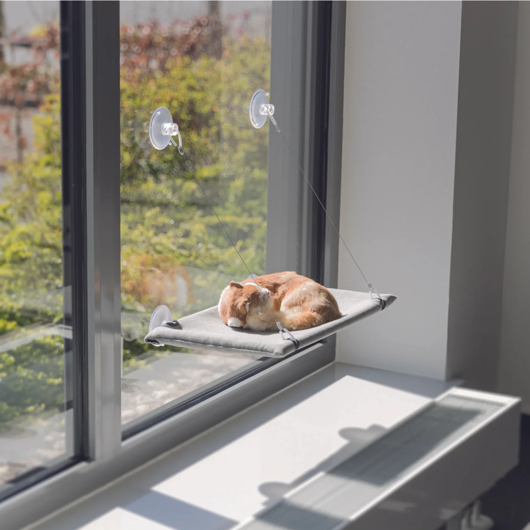 Trixie Window platform velour 50 × 30 cm grey