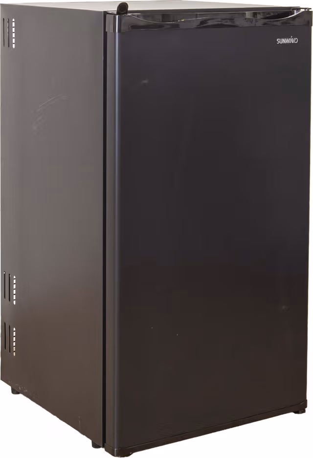 Kjøleskap 12V, Nova 70 liter, sort