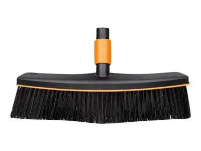 Fiskars QuikFit Patio Broom