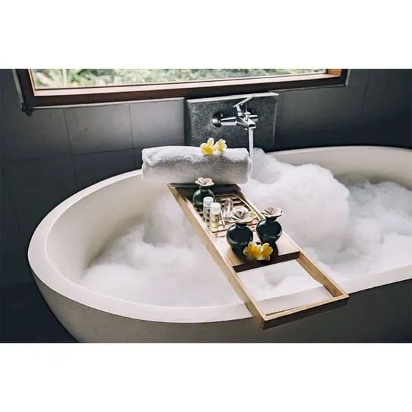 Badekarbord med justerbar størrelse for alle badekar