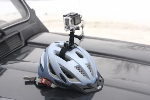 Xrec stropp/feste for ventilerte hjelmer til GoPro / Sjcam / Xiaomi / Xiaoyi
