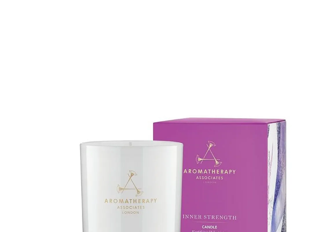 Aromatherapy Associates Inner Strength røkelse og kardemomme duftlys 200 g unisex