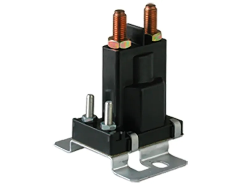 DEFA batteriseparator 12v 100a