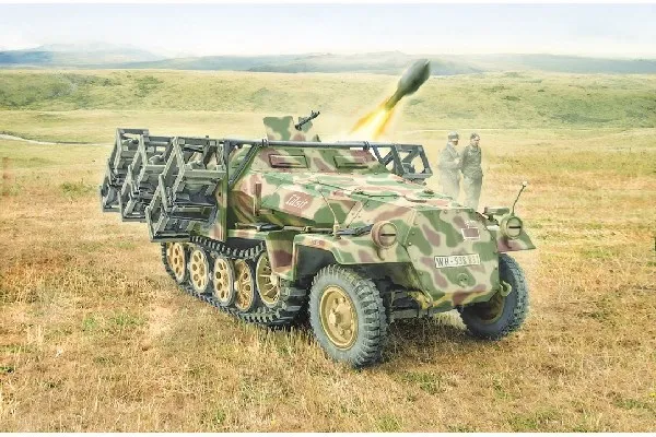 1:72 Sd.Kfz. 251/1 Stuka til fots