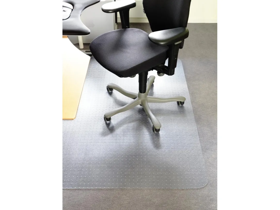 Stoleunderlag 120x150 cm Premium 2,1 mm med pigge