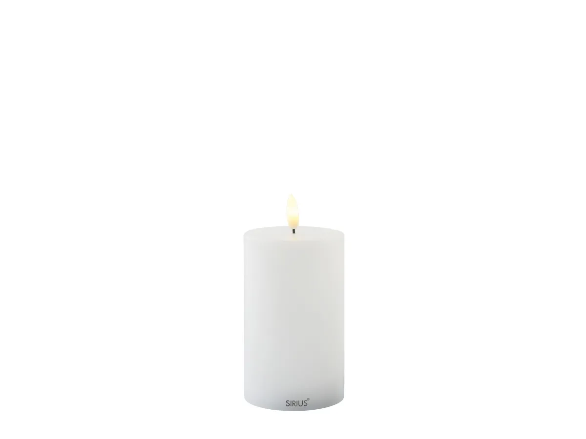 Sirius Sille Genopladelig Bloklys Hvid - Ø 7,5 cm - H 12,5 cm