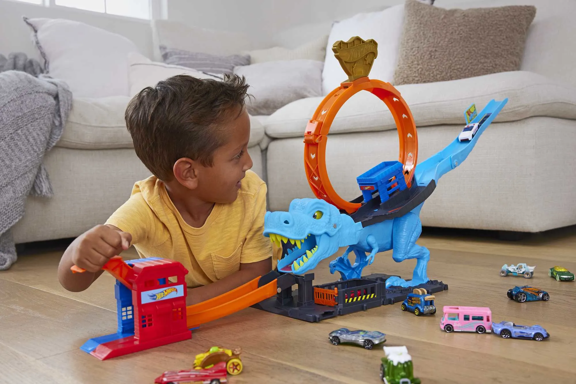 Hot Wheels City T-Rex Loop Set