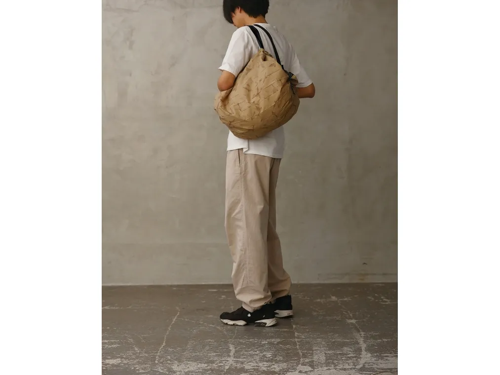Shupatto - Flying Birds sammenleggbar bag 27 L