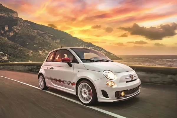 1:24 500 Abarth (2008)