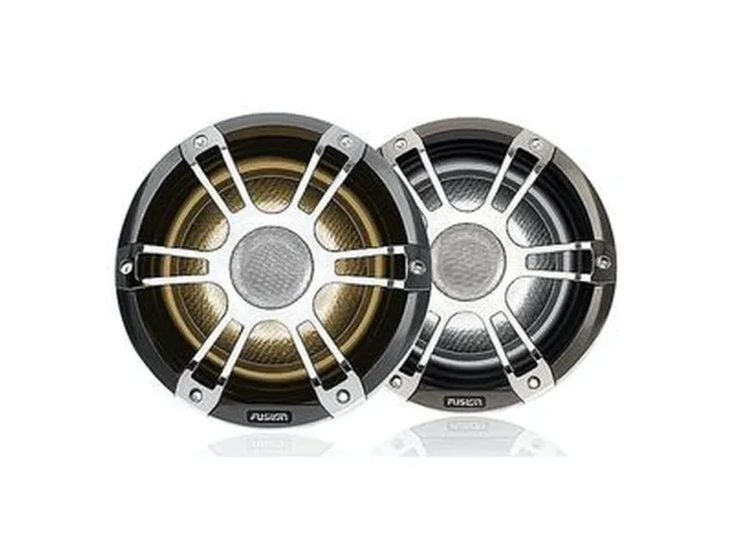 Fusion 7.7 høyttalersett Chrome + LED