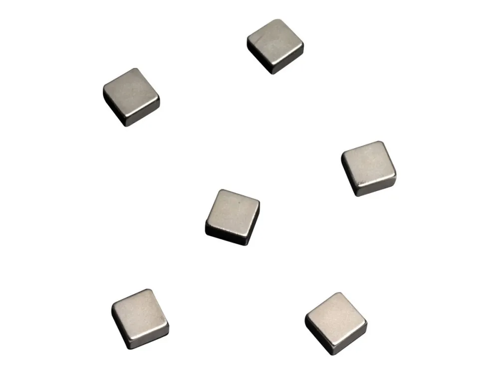 Supersterke magneter NAGA, firkantede, 1x1 cm, stål - (6 stk./pakning)