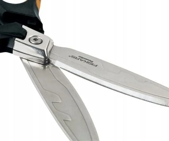 FISKARS platesaks for tunge oppgaver 21cm PowerArc