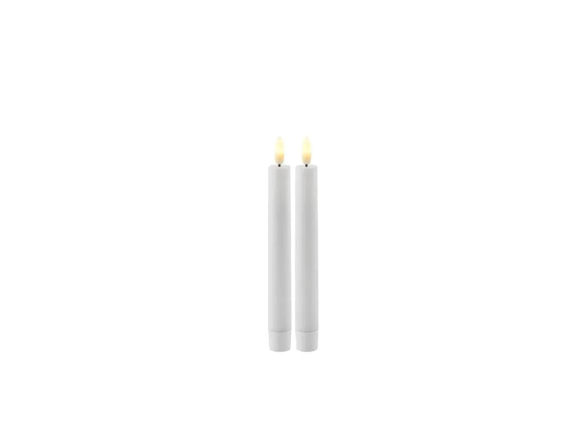 Sirius Sille oppladbart kronelys hvit - Ø 2 cm - H 20 cm - 2 stk