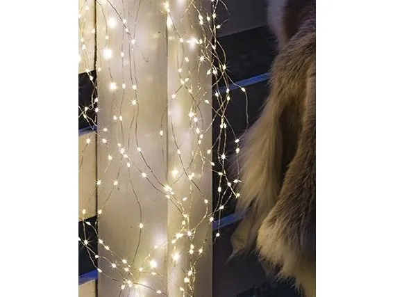 Sirius Knirke Lyskæde 160 LED - Klar/Sølv