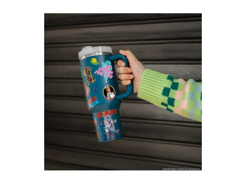 Stranger Things 3 klistremerker